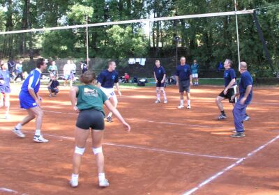 Volejbal 2003 - fotografie zařazené 11.9. od 10 00 do 12 00 hodin