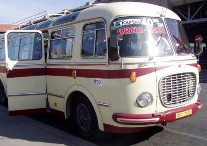 40 let autobusem z Brna do Vídně a zpět s Tourbusem a Postbusem