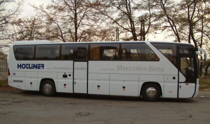 Mercedesy HOTLINER na lince Praha-Liberec