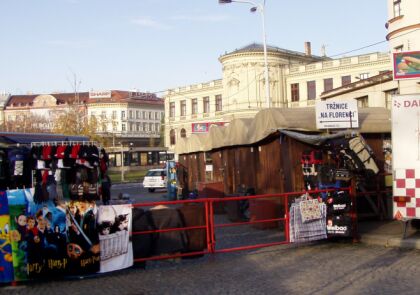 Stručně: Cestující na Florenci se mohou těšit  na novou halu