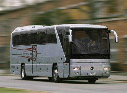 Mercedes-Benz Tourismo série 10 000 - cesta redakce testovacím busem.