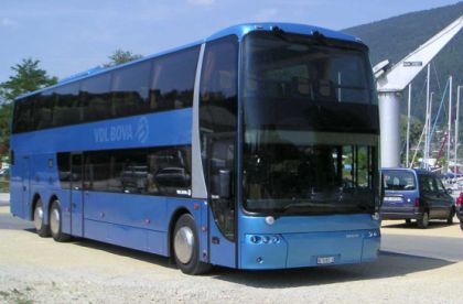 VDL BOVA: autobus Lexio. Tříosý Magiq Magnum. Doubledecker VDL BOVA Synergy.