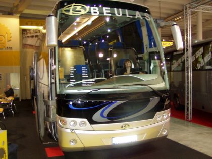 Španělský autobus? Ayats, Beulas, Castrosua, Indcar, Noge, Unvi, Sunsundegui ...