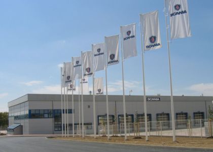 Nová obchodní a servisní centra Scania v Modleticích a v Pardubicích.