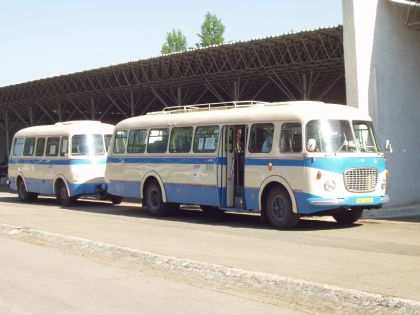 Ze setkání historických autobusů v Lešanech.