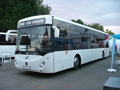 Z přehlídky autobusů na nitranském Autosalónu 2005.