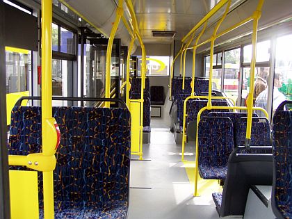 Z přehlídky autobusů na nitranském Autosalónu 2005.