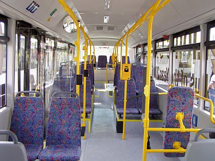 Z přehlídky autobusů na nitranském Autosalónu 2005.