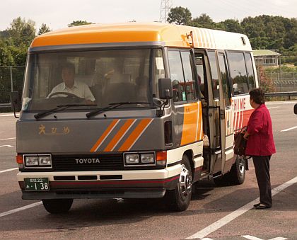 Japonské autobusy. Nekomentovaná fotoreportáž.