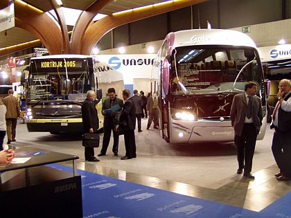 Z veletrhu BUSWORLD 2005 v belgickém Kortrijku.