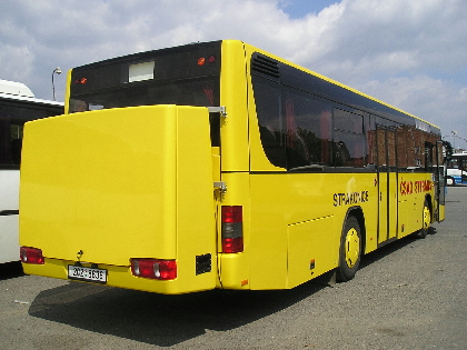 Karosárna SYCHRA představila autobusové skříně a skiboxy.