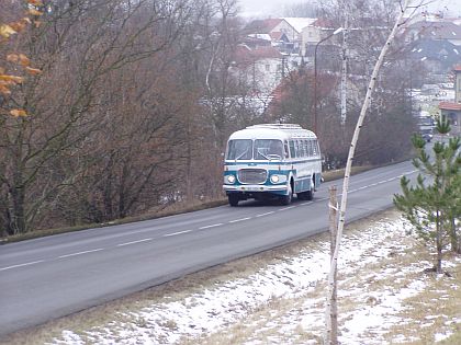 Setkání dvou veteránů v Jenišovicích.