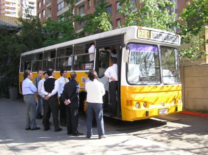 Chile mění systém dopravy a sází na ekologii, úspěch Mikroelektroniky.