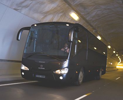 Nová řada autobusů Scania Euro 4 s technologií EGR . (CZ+EN)