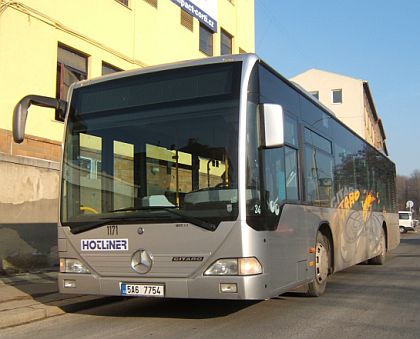 Nové autobusy Mercedes-Benz byly nasazeny do provozu v Praze.