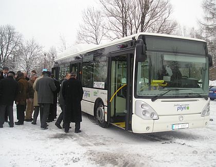 ČSAD Havířov slavnostně převzalo do užívání čtyři nízkopodlažní vozidla CNG.