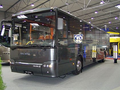 Z VDL Bus & Coach. V roce 2005 prodáno 1743 autobusů a autokarů ...