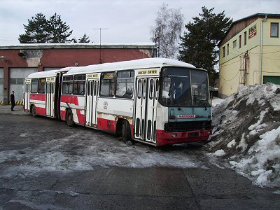Ze Slovenska: Městská hromadná doprava v Banské Bystrici.