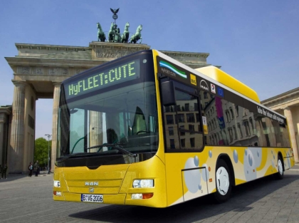 14 autobusů s vodíkovým pohonem MAN pro EU HyFLEET:CUTE projekt  Berlín.(CZ+EN)