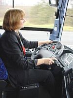 Redaktorka BUSportálu jako příležitostný řidič autobusu si pořídila kartu řidiče