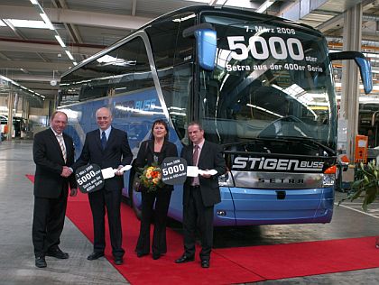 Setra předala 5000. autobus řad TopClass 400 a ComfortClass 400.(CZ+EN)