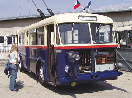 Trolejbusy Škoda 6 Tr a 7 Tr z plzeňských Doudlevec - jako dnes Škoda Irisbus.