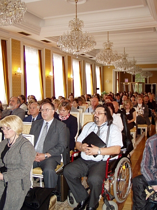 MĚSTO BEZ BARIÉR - 2. ročník mezinárodní konference 23. - 24. května 2006