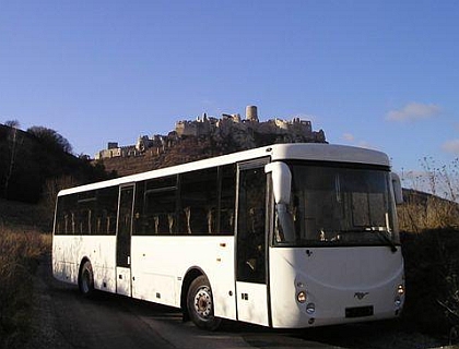 COACH PROGRESS na cestách - autobus NOVOPLAN C 12.02