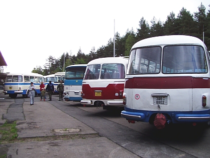 Z Lešan 2006 - 7. celostátní sraz historických autobusů při zahájení