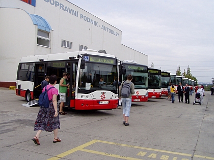 Ze Dne otevřených dveří Dopravního podniku hl.m.Prahy v Hostivaři I.