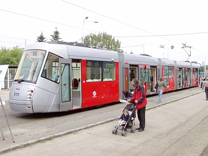 Ze Dne otevřených dveří Dopravního podniku hl.m.Prahy v Hostivaři II.