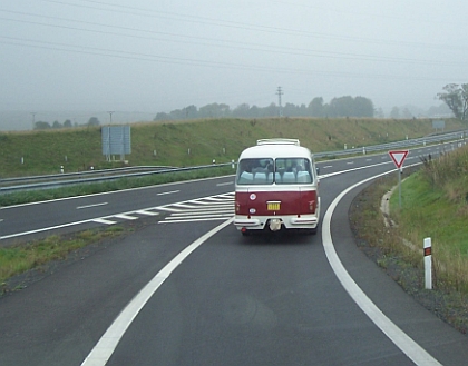 Dva autobusy Škoda 706 RTO LUX z roku 1961