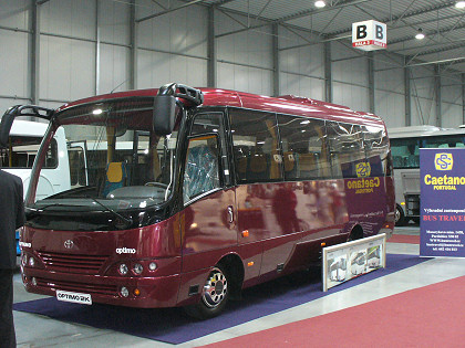 Ze slovenského BUSportálu: Elegantný minibus OPTIMO 2K