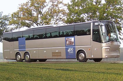 VDL Bus &amp; Coach uvádí na trh 15 metrovou variantu VDL BOVA Magiq. (CZ+EN)