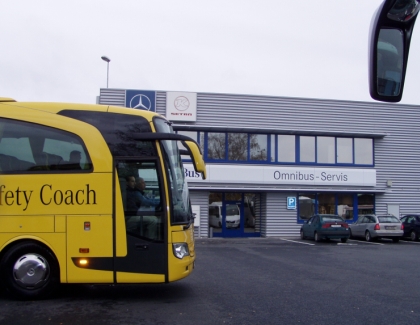 Nejbezpečnější dálkový autobus na světě Mercedes-Benz Safety Coach