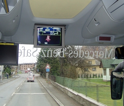 Nejbezpečnější dálkový autobus na světě Mercedes-Benz Safety Coach