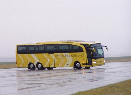 Nejbezpečnější dálkový autobus na světě Mercedes-Benz Safety Coach