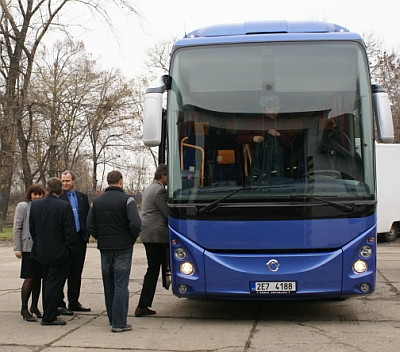 Irisbus Iveco představuje nabídku turistických autokarů Irisbus u svých dealerů.