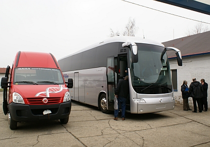 Irisbus Iveco představuje nabídku turistických autokarů Irisbus u svých dealerů.