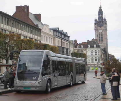 Nová generace hybridu &quot;street car&quot; Phileas ve Francii. (CZ + EN).