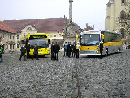 Ze slovenského BUSportálu: FOTOGRAFIE z prezentácie autobusov v Trnave