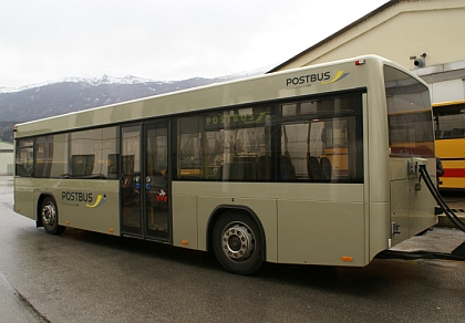 Autobus s vlekem - v Innsbrucku opět běžná praxe. (CZ + EN)