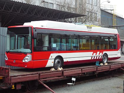 Další dva trolejbusy ze Škody Electric míří na Slovensko.