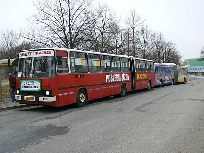 Z poslední jízdy TAJ 60-88 aneb  konec autobusů IKARUS 280.08 v Táboře.