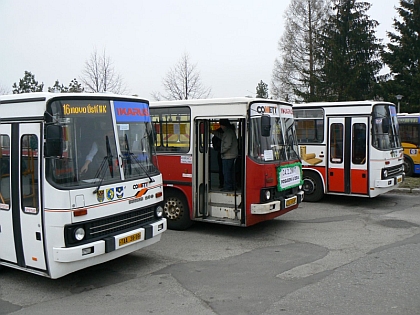 Sobota nejen s autobusy Ikarus v Táboře.