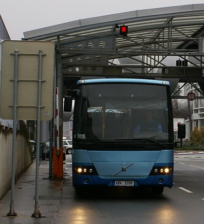 Tourbus převzal pět nových autobusů Volvo 8700LE