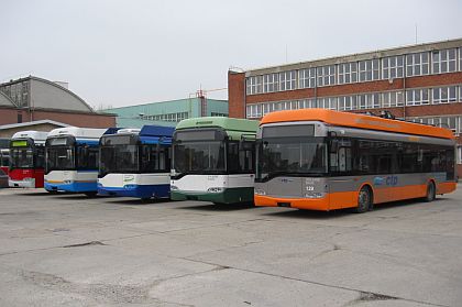 GANZ-ŠKODA získala svoji první zakázku v oblasti trolejbusů.