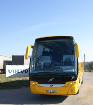Po třinácti letech opět kombinace Volvo Beulas u českého dopravce.