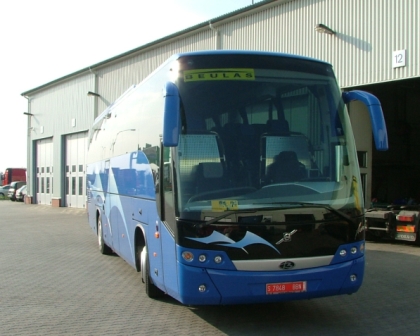 Turistický autokar Beulas Aura Volvo tentokrát v modrém.