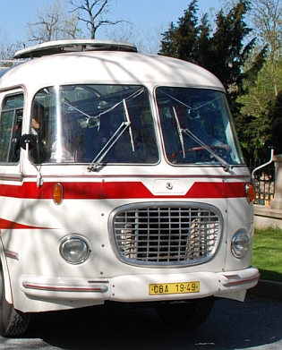 Škoda 706 RTO LUX ČSAD Jihotrans jako svatební vozidlo.